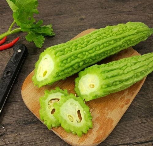 娱乐圈吃瓜不甜的图片,吃瓜不甜背后的真相