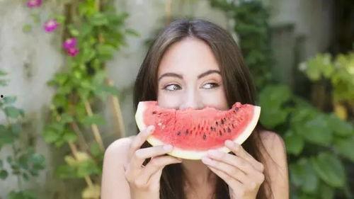 娱乐吃瓜酱雪花,揭秘娱乐圈那些不为人知的幕后故事